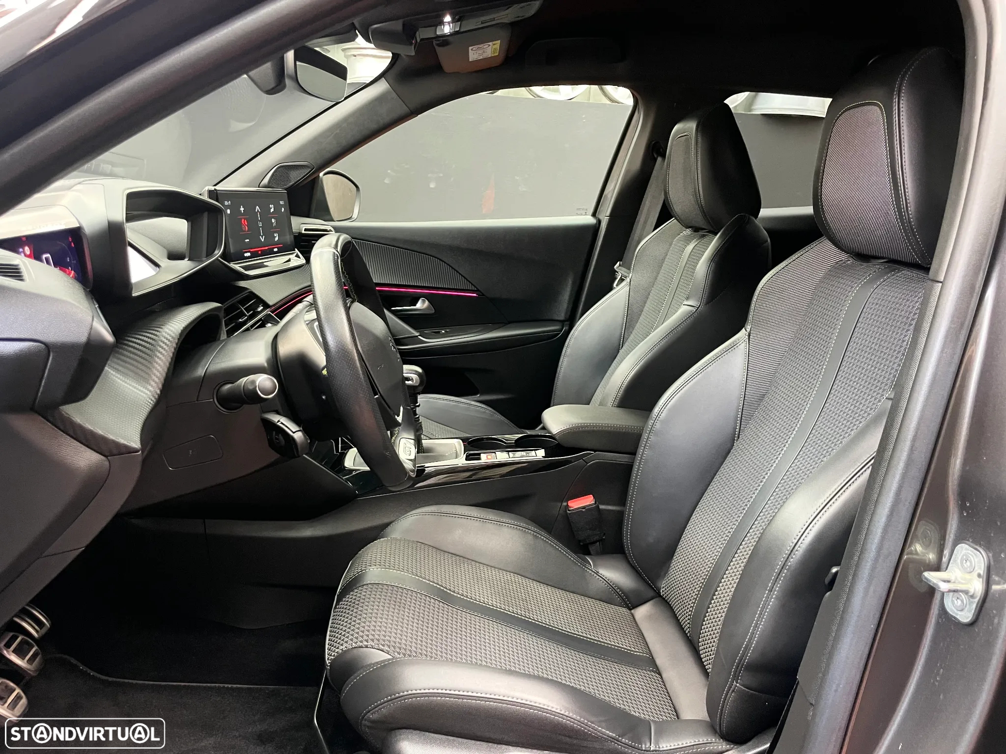 Peugeot 2008 1.5 BlueHDi GT - 6