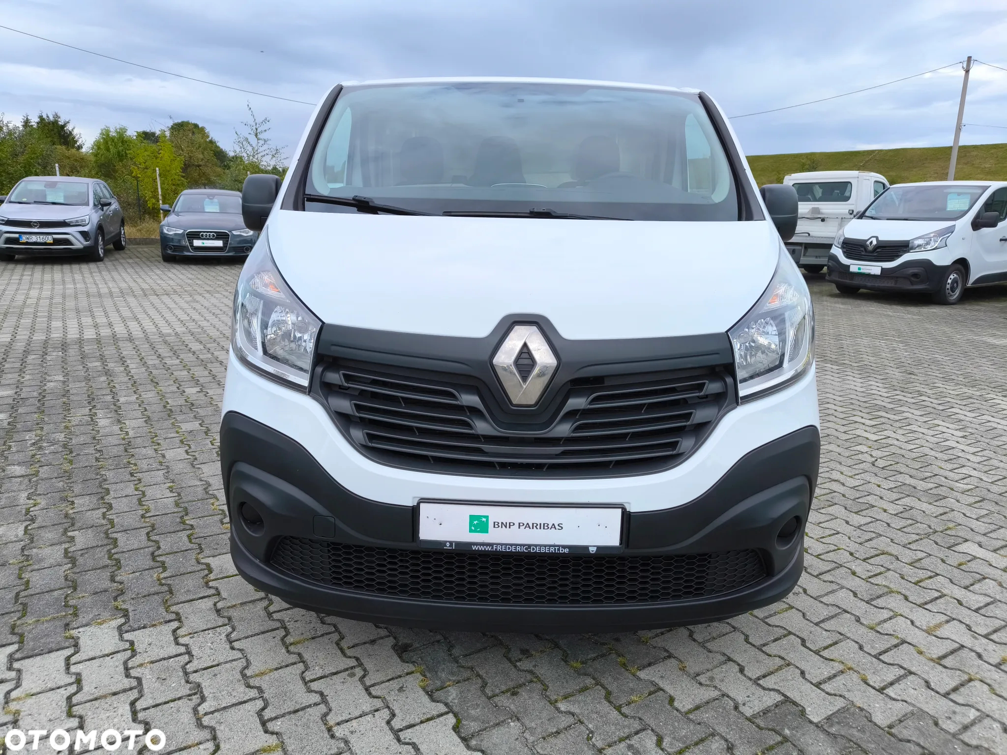 Renault Trafic - 8