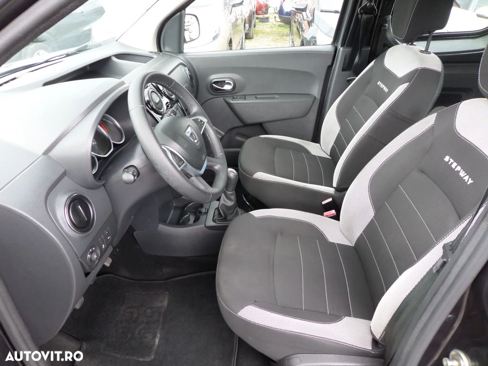 Dacia Dokker dCi 90 Stepway Celebration - 12