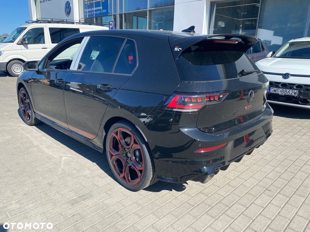 Volkswagen Golf - 4