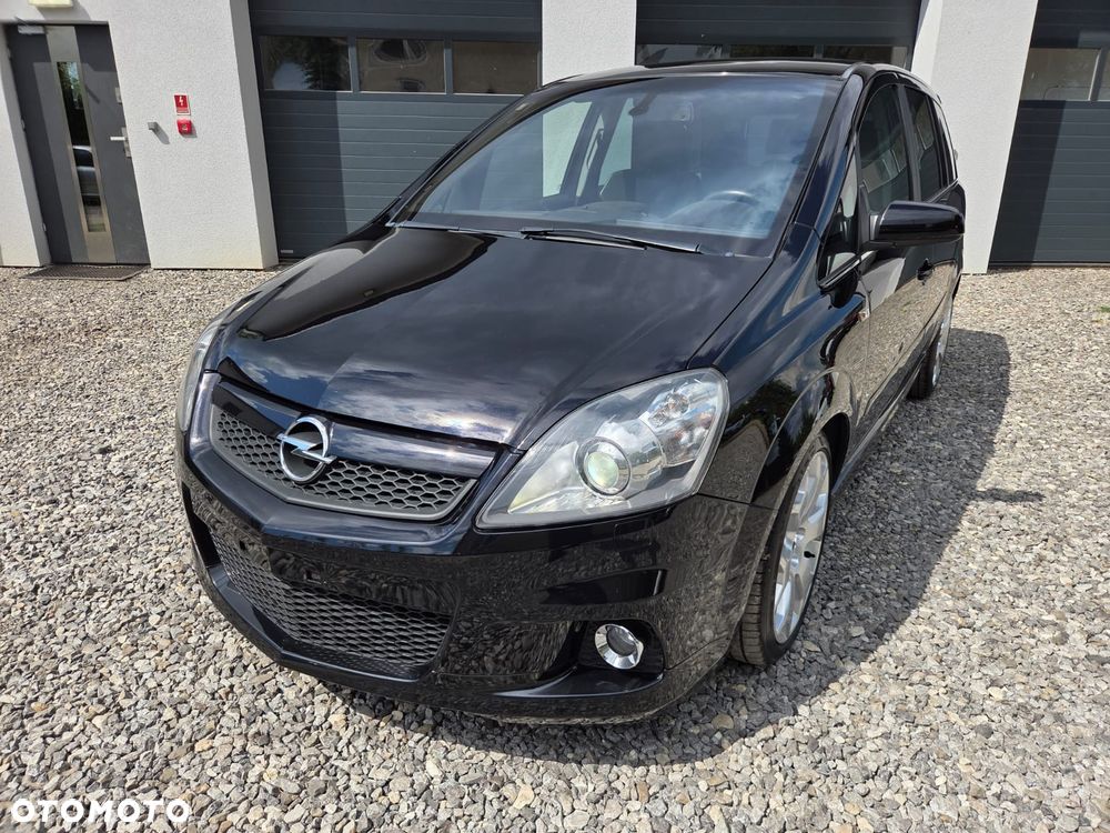 Opel Zafira OPC - 5