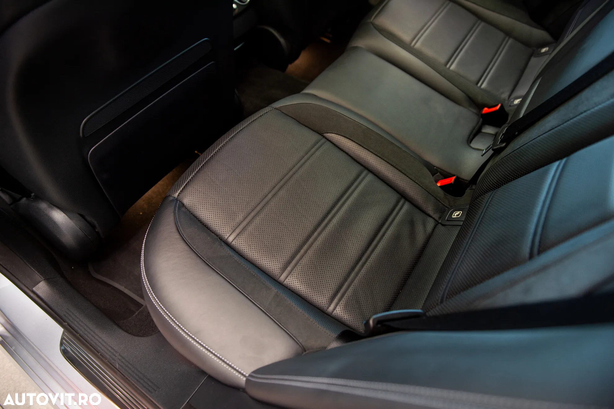 Mercedes-Benz E AMG 53 MHEV 4MATIC Aut. - 35
