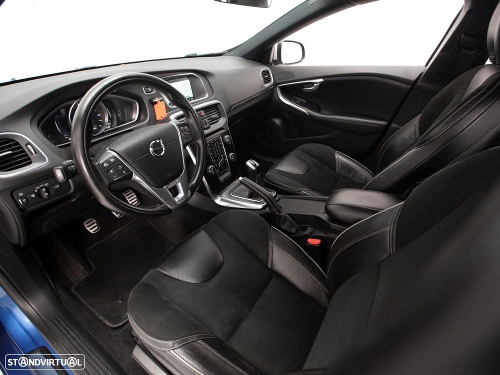 Volvo V40 2.0 D2 R-Design - 6