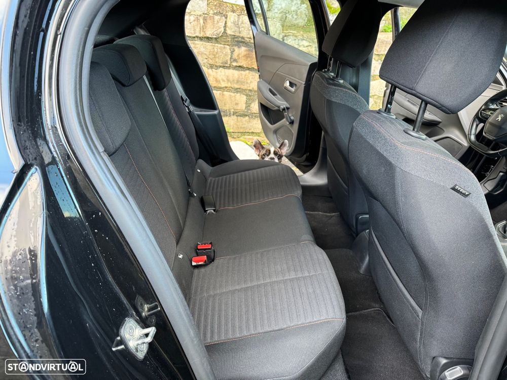 Peugeot 208 1.2 PureTech Active - 22