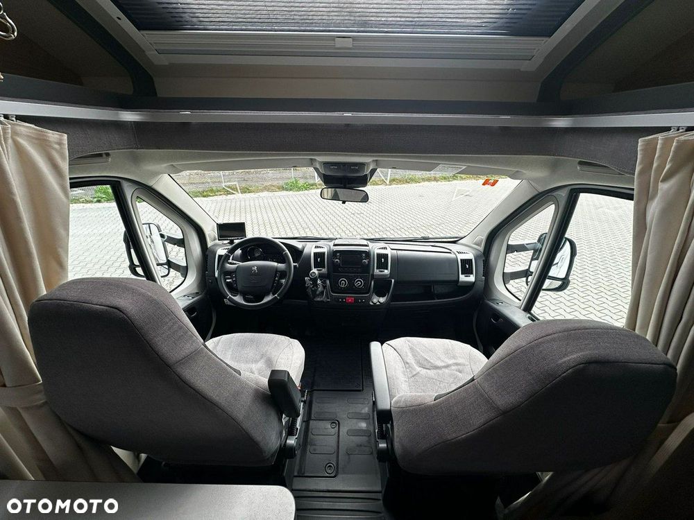 Peugeot Itineo PJ700 - 9