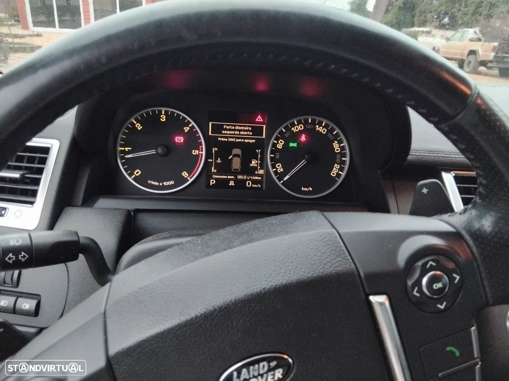 Land Rover Range Rover Sport 3.0 TDV6 HSE - 9