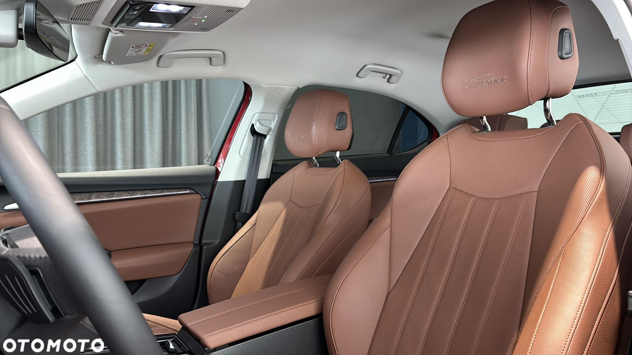 Skoda Superb 2.0 TDI SCR L&K DSG - 11