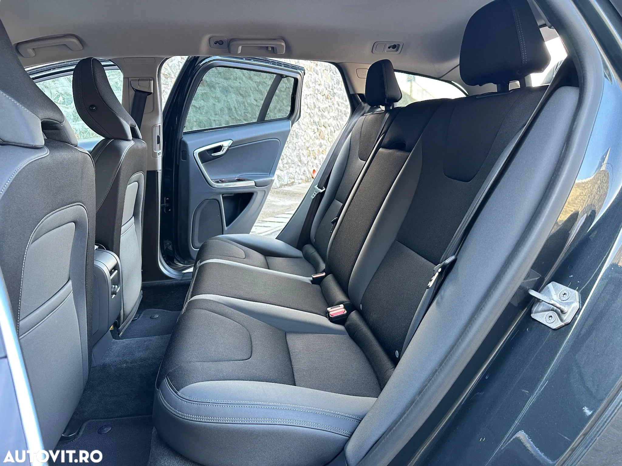 Volvo V60 D2 Geartronic Powershift Momentum - 21