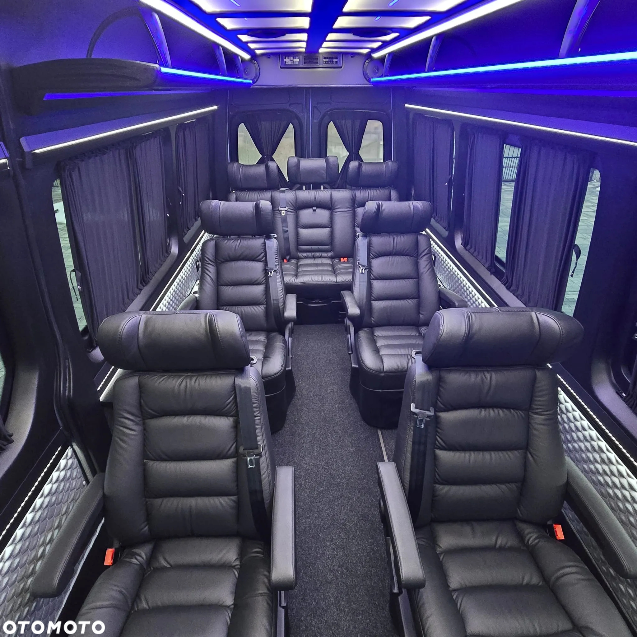 Mercedes-Benz Sprinter - 10