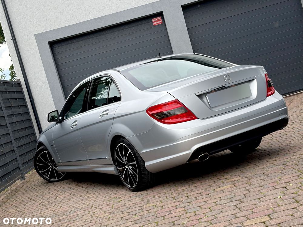 Mercedes-Benz Klasa C - 19