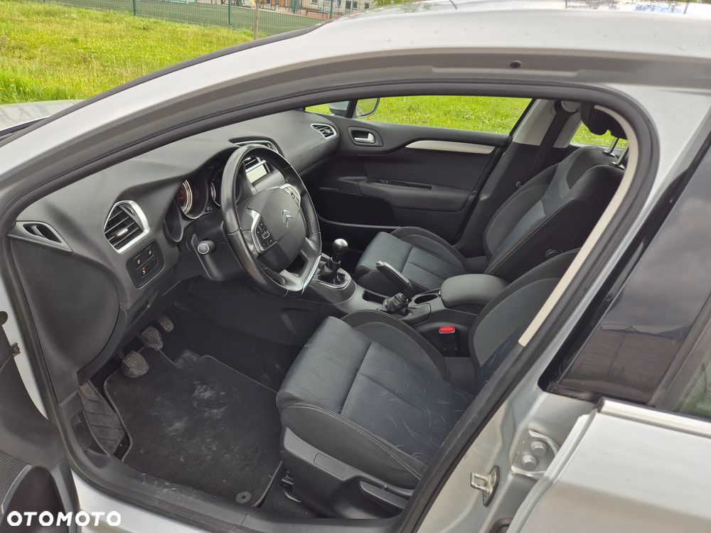 Citroën C4 HDi 90 Attraction - 20