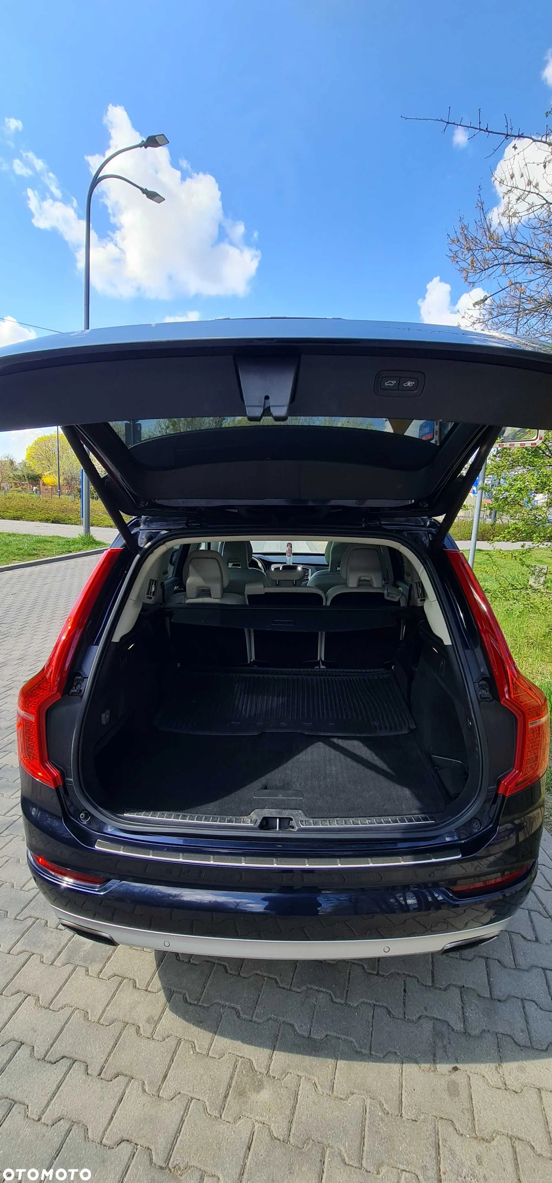 Volvo XC 90 T6 AWD Momentum 7os - 14
