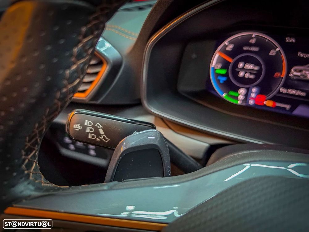Cupra Formentor 1.4 e-Hybrid DSG VZ - 23