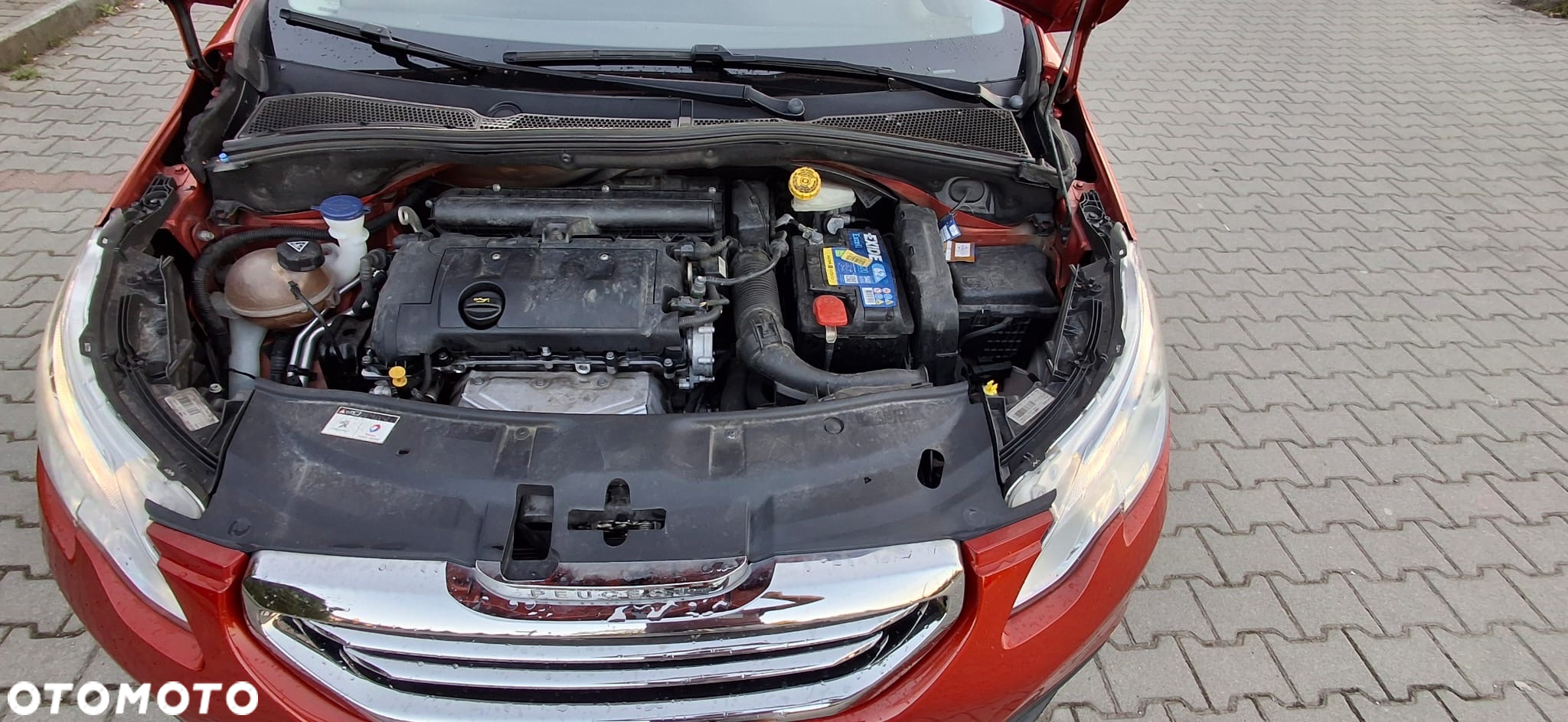 Peugeot 2008 1.6 VTi Allure - 22