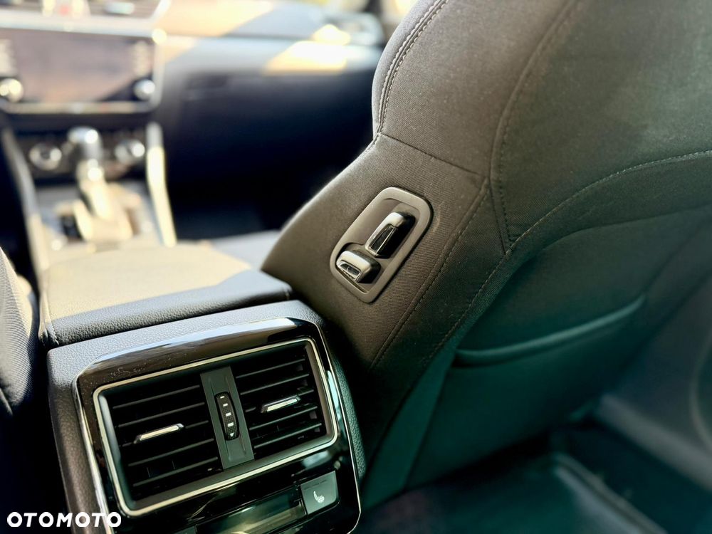 Skoda Superb 2.0 TDI SCR 4x4 Style DSG - 32