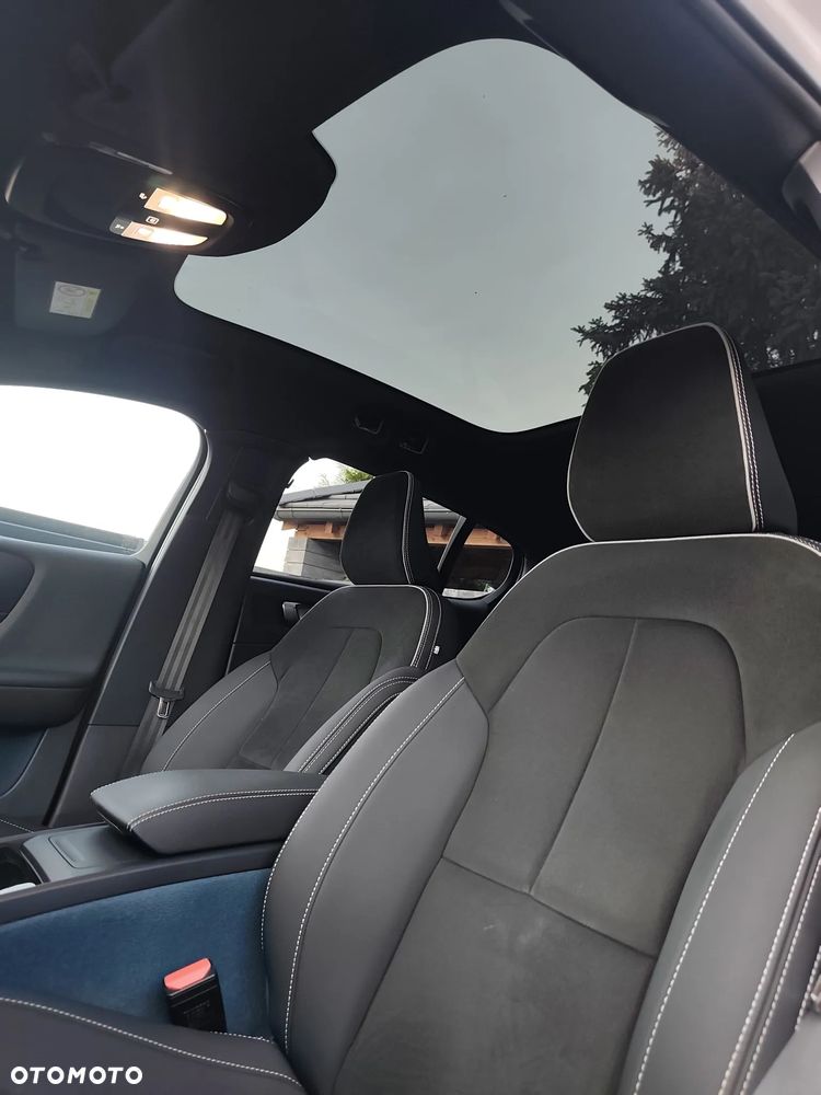Volvo C40 P8 Recharge AWD Plus - 7
