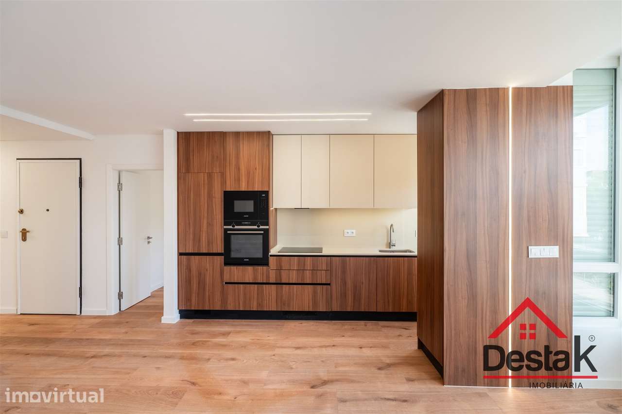 Apartamento T3 situado no 1º andar em prédio com dois elevadores em Be - Grande imagem: 4/32
