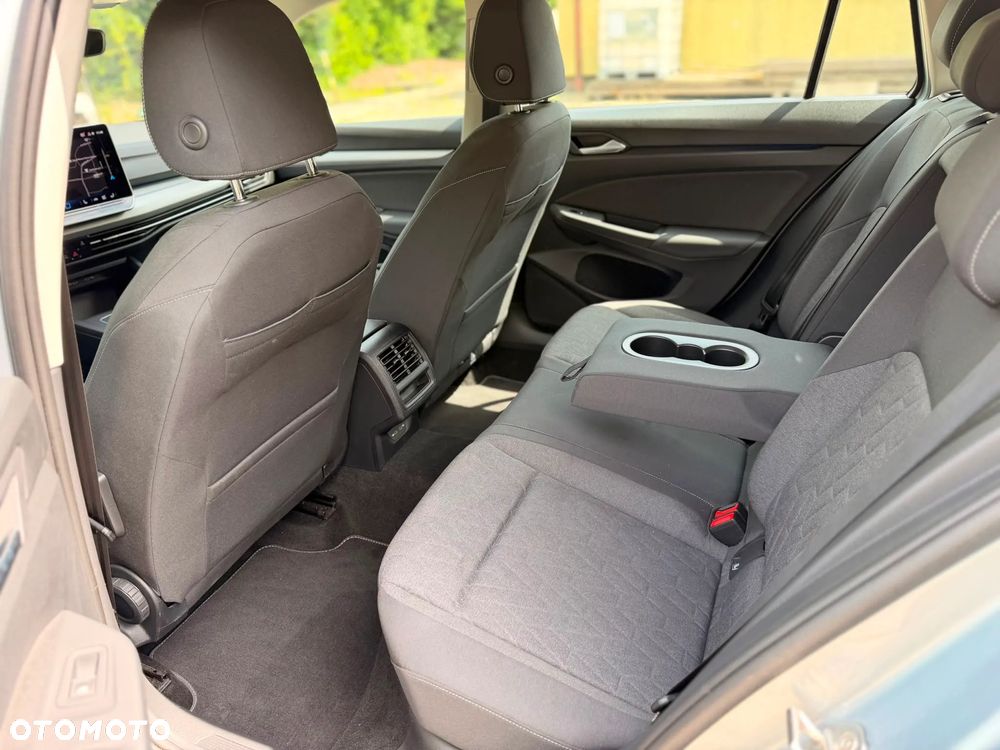 Volkswagen Golf 1.5 eTSI OPF DSG Edition 50 - 16