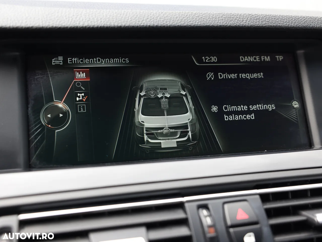 BMW Seria 5 520i Aut. - 29