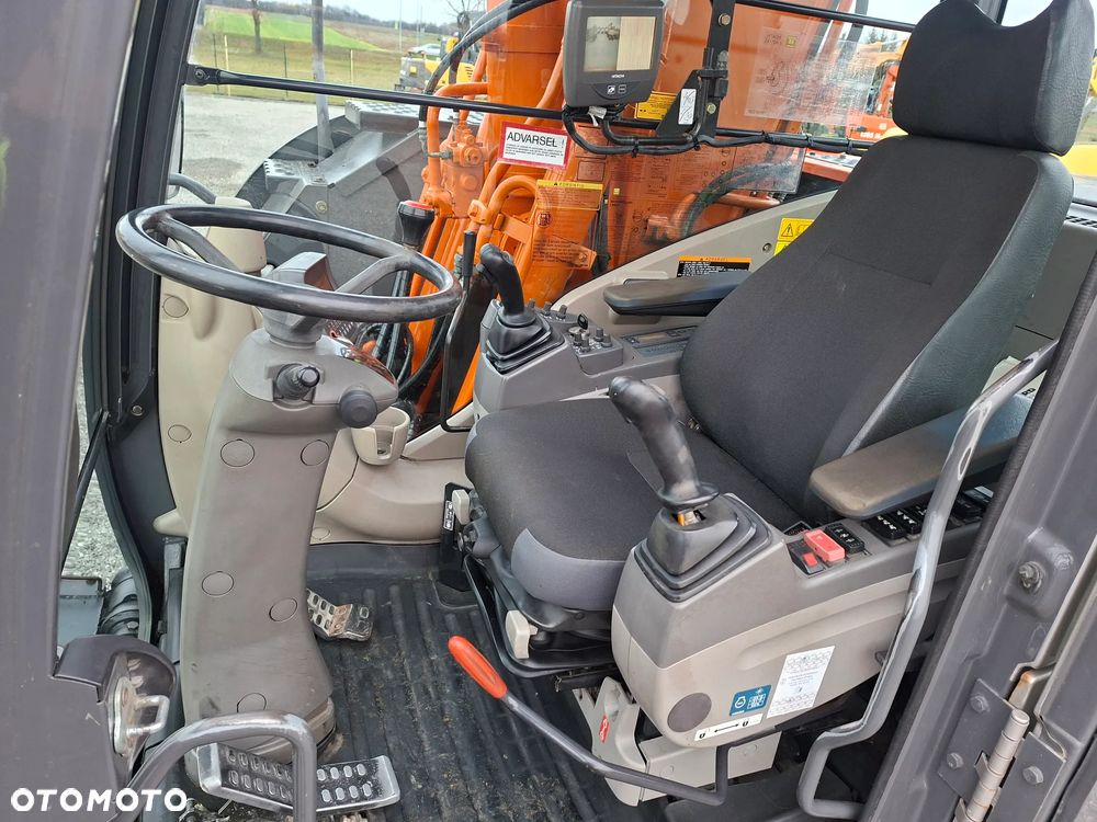 Hitachi ZX170 ROTOTILT - 2