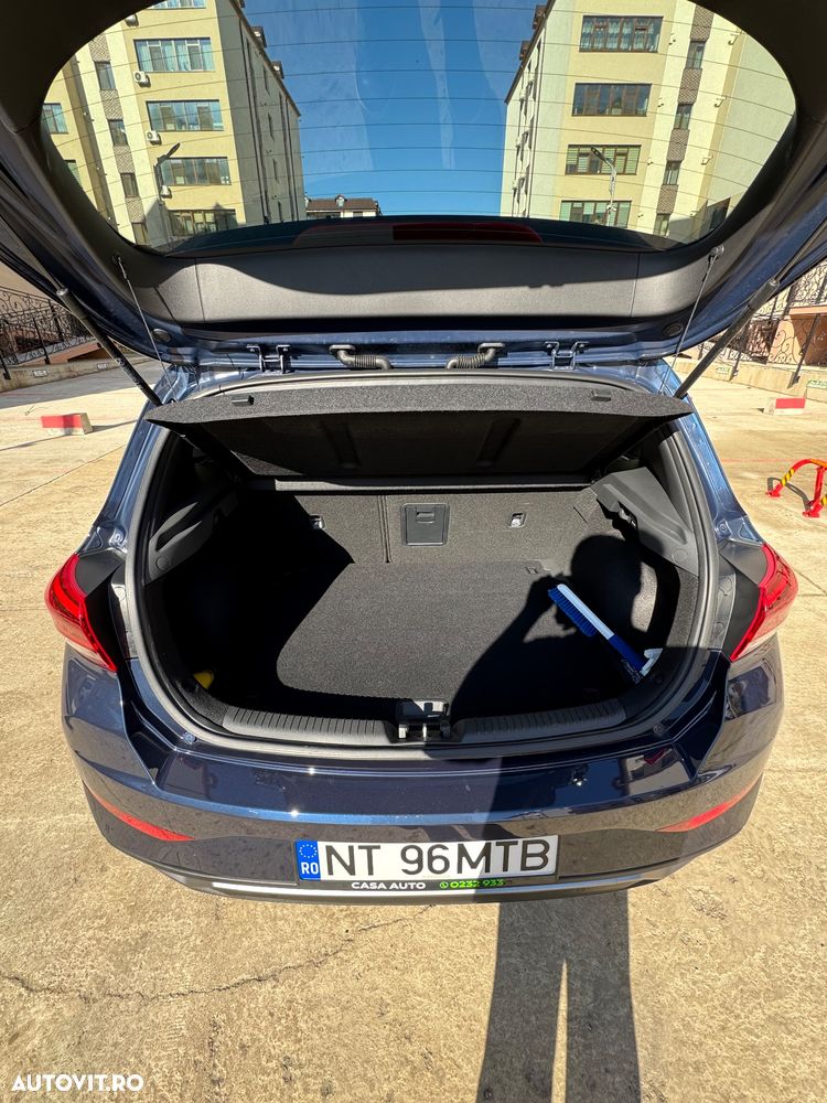 Hyundai i30 1.5 96CP M/T Highway - 18