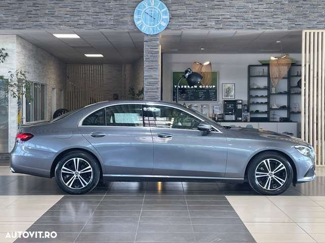 Mercedes-Benz E - 4