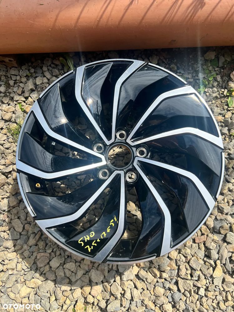 Felga VW 5H0601025T 7,5x17et51 - 1
