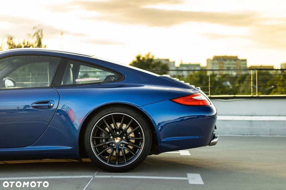 Porsche 911 Carrera PDK - 21