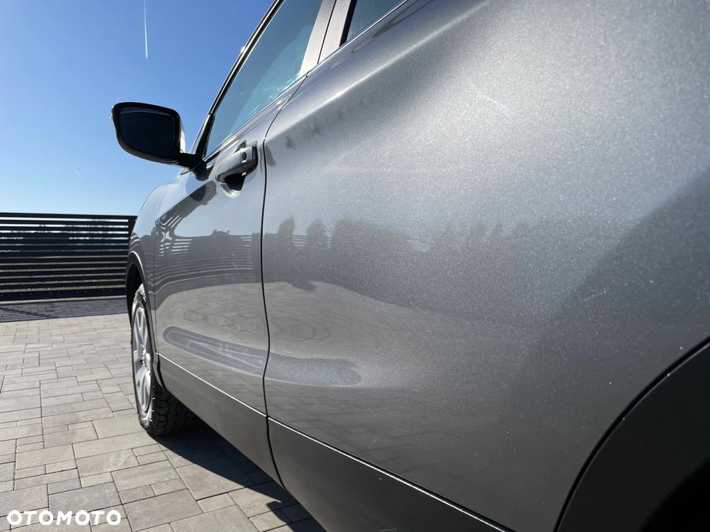 Nissan Qashqai 1.2 DIG-T N-Vision - 27