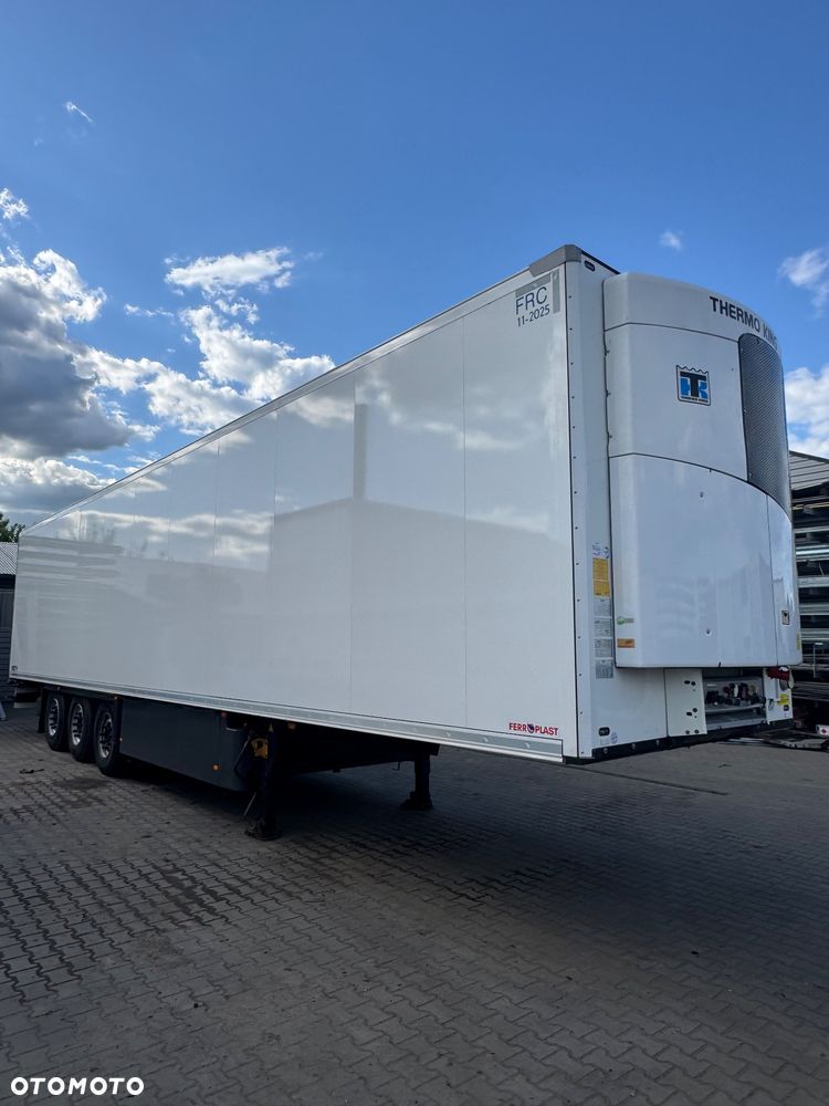 Schmitz Cargobull 2019 Chłodnia Thermk King slx 200 - 5