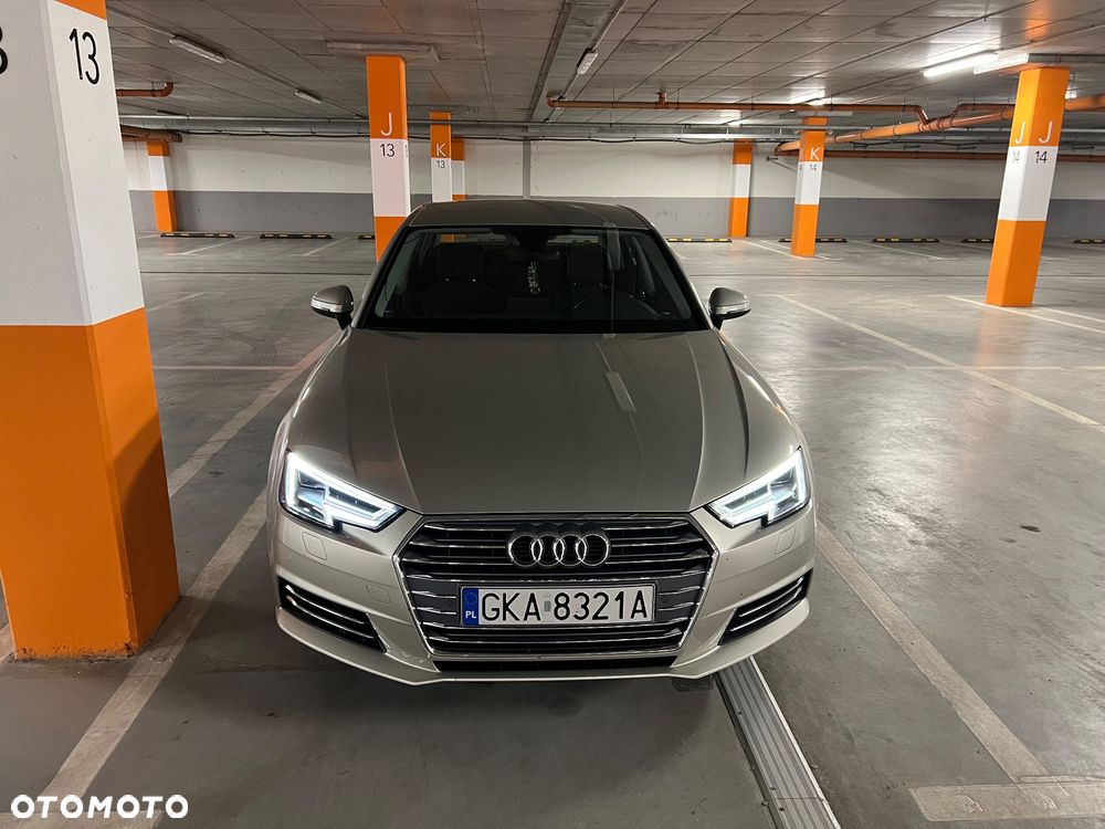 Audi A4 Limousine 2.0 TDI S tronic quattro - 1