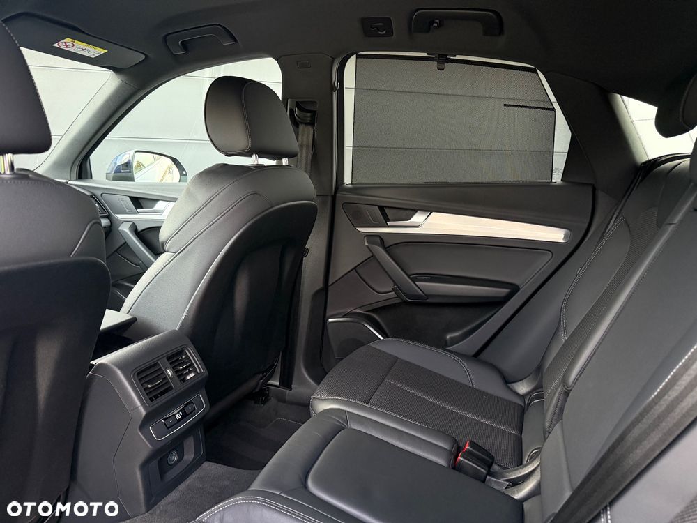Audi Q5 Sportback 40 TDI quattro S tronic S line - 29
