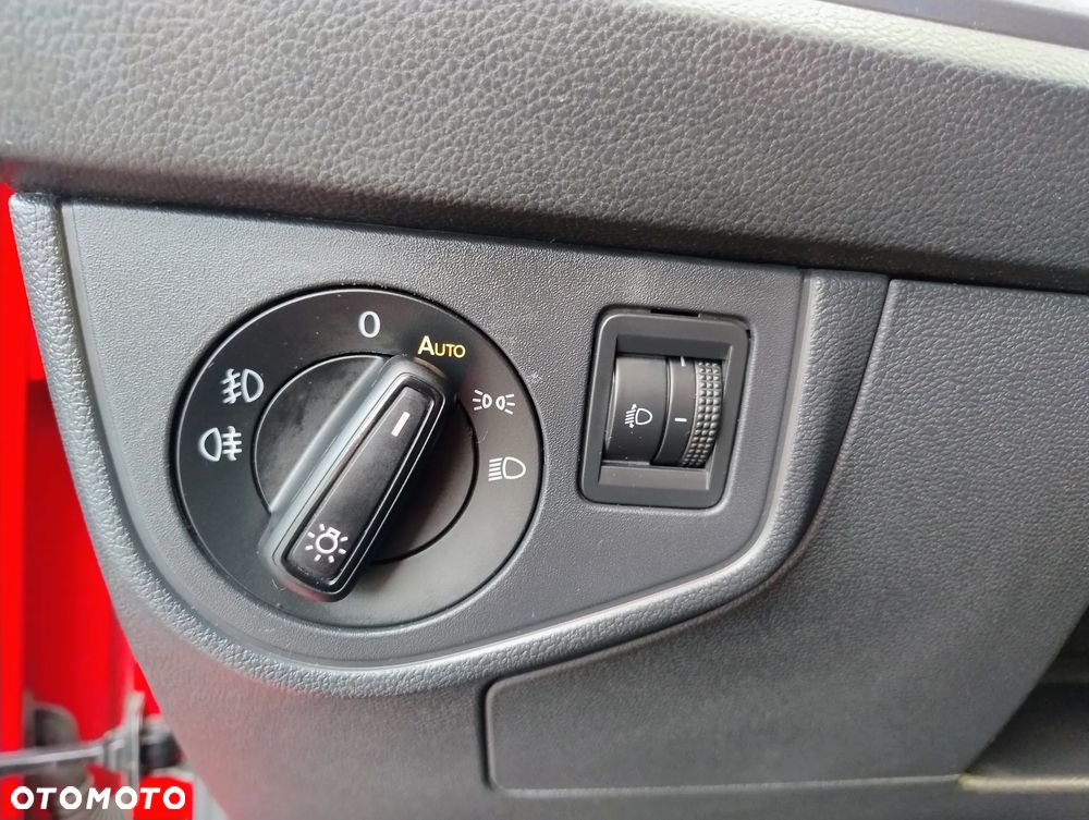 Volkswagen Polo 1.6 TDI SCR Highline - 17