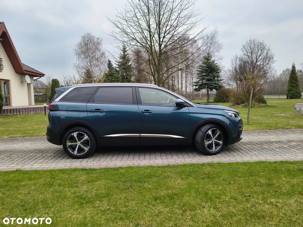 Peugeot 5008 - 2