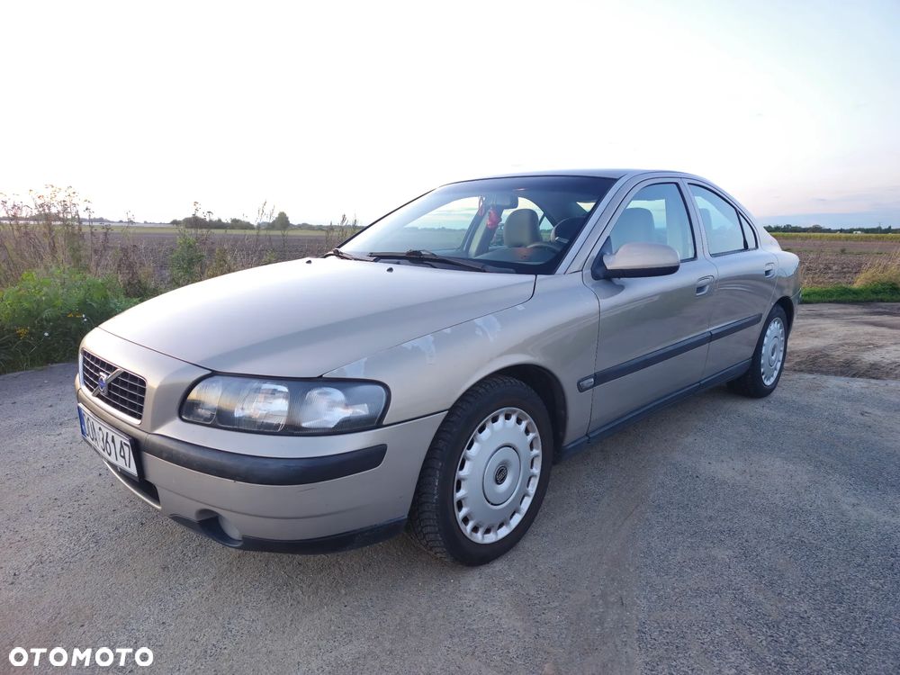 Volvo S60 - 2