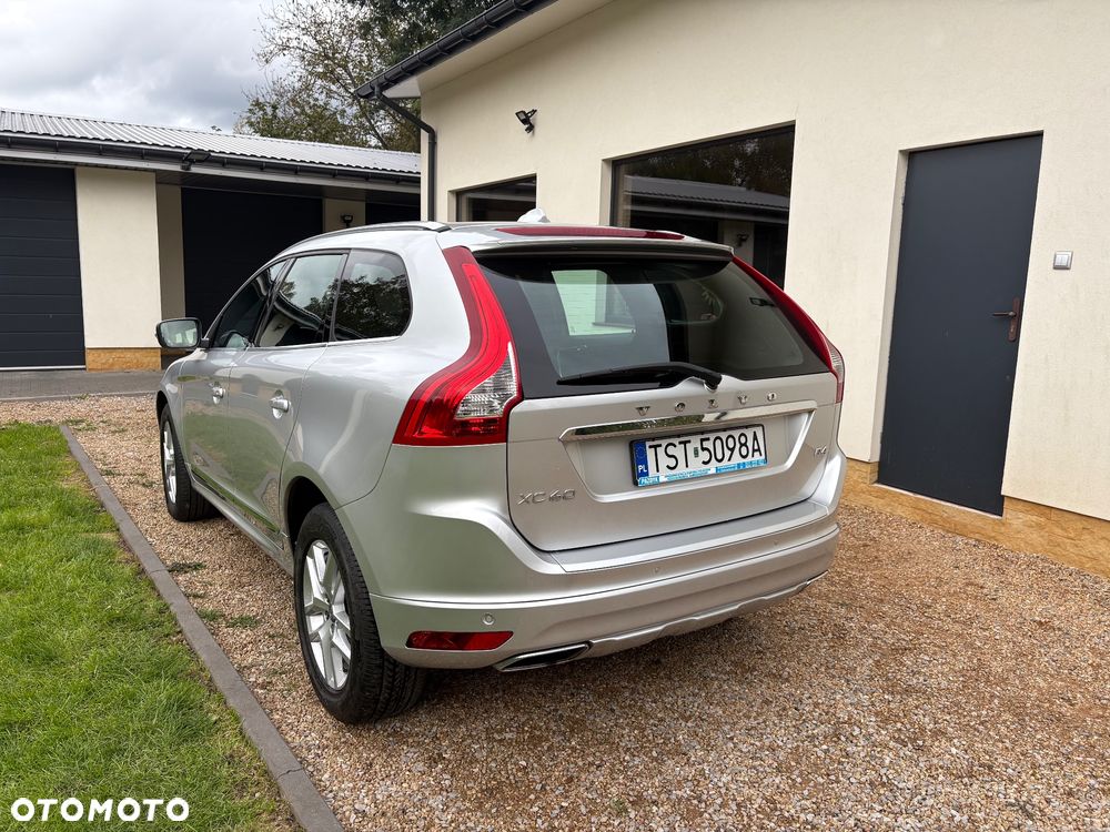 Volvo XC 60 D4 Geartronic Summum - 36