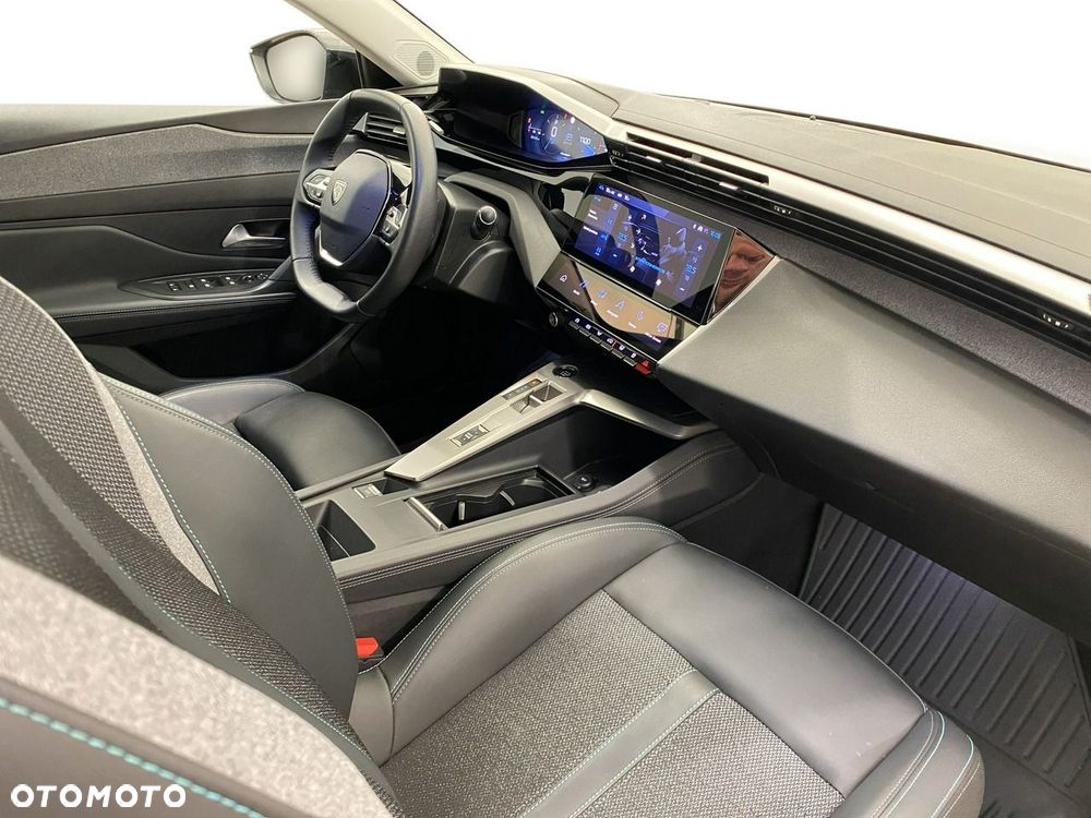 Peugeot 308 - 15
