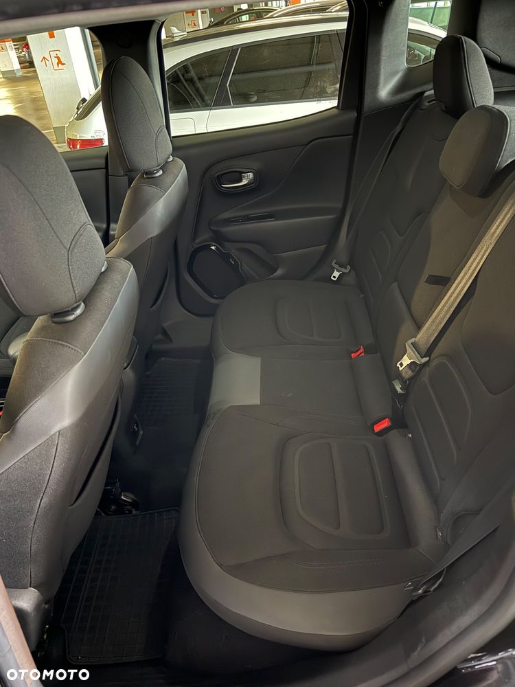 Jeep Renegade - 6