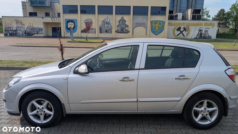 Opel Astra 1.3 CDTI Enjoy - 18