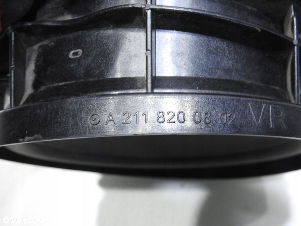 GŁOŚNIK PRAWY PRZÓD MERCEDES W211 A2118200802 - 9