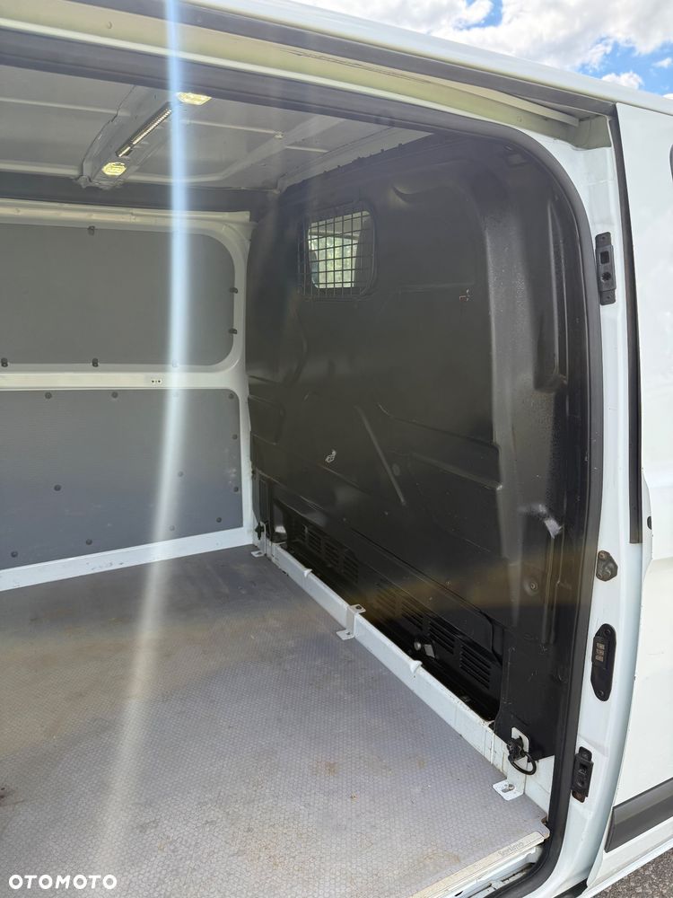 Ford Transit Custom - 18