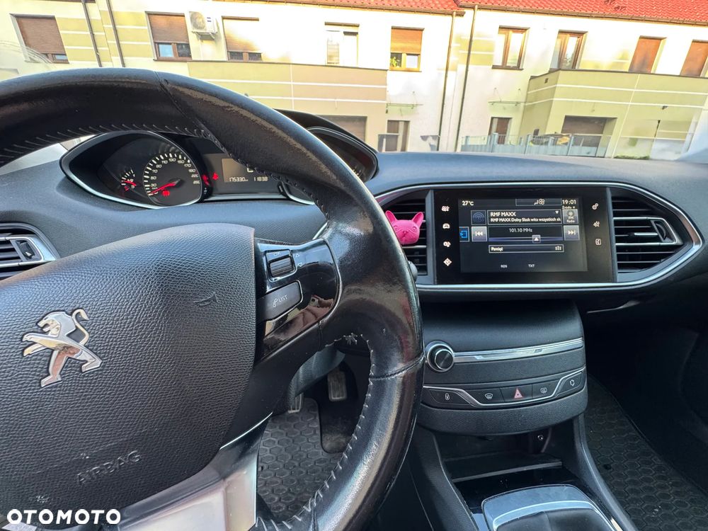 Peugeot 308 1.2 PureTech Active S&S - 6