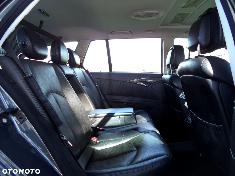Mercedes-Benz Klasa E 280 CDI 4-Matic T Avantgarde - 17