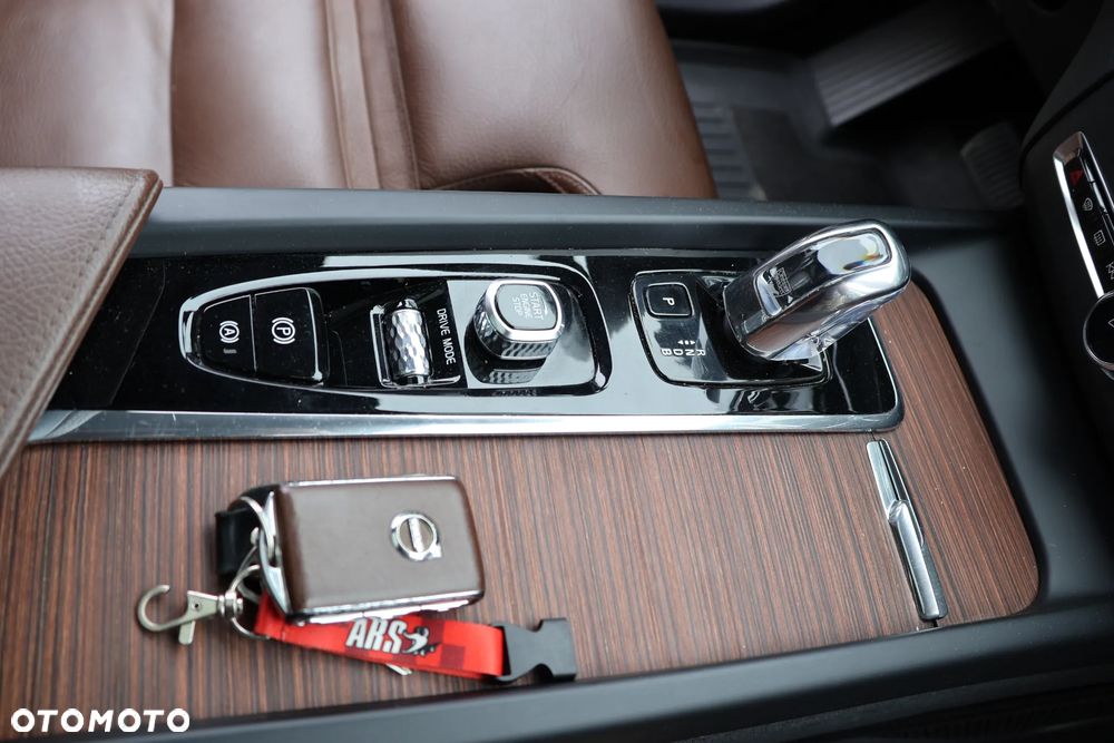 Volvo XC 60 - 14