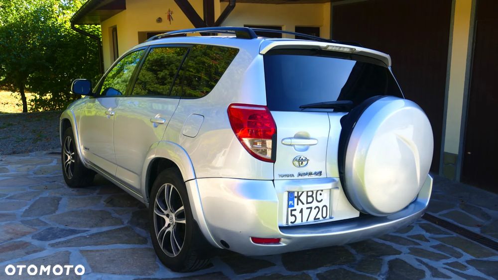Toyota Rav4 2008 photo 3