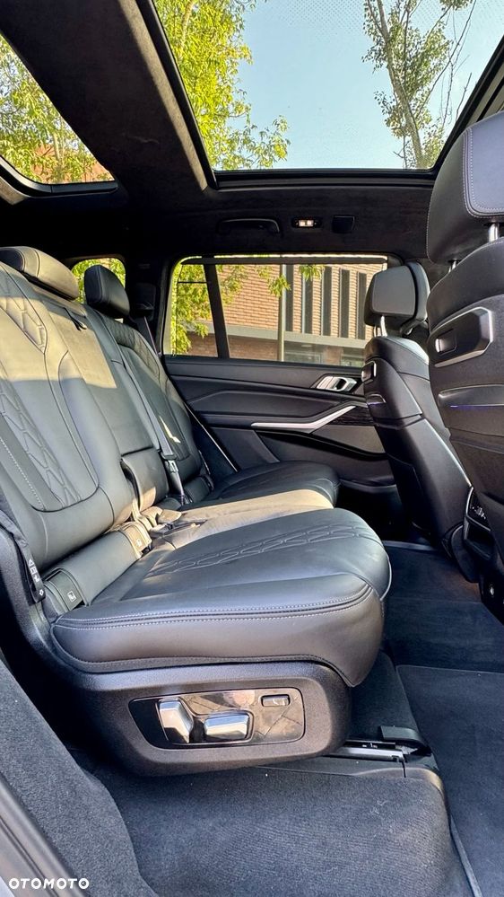 BMW X7 xDrive40d mHEV sport - 25