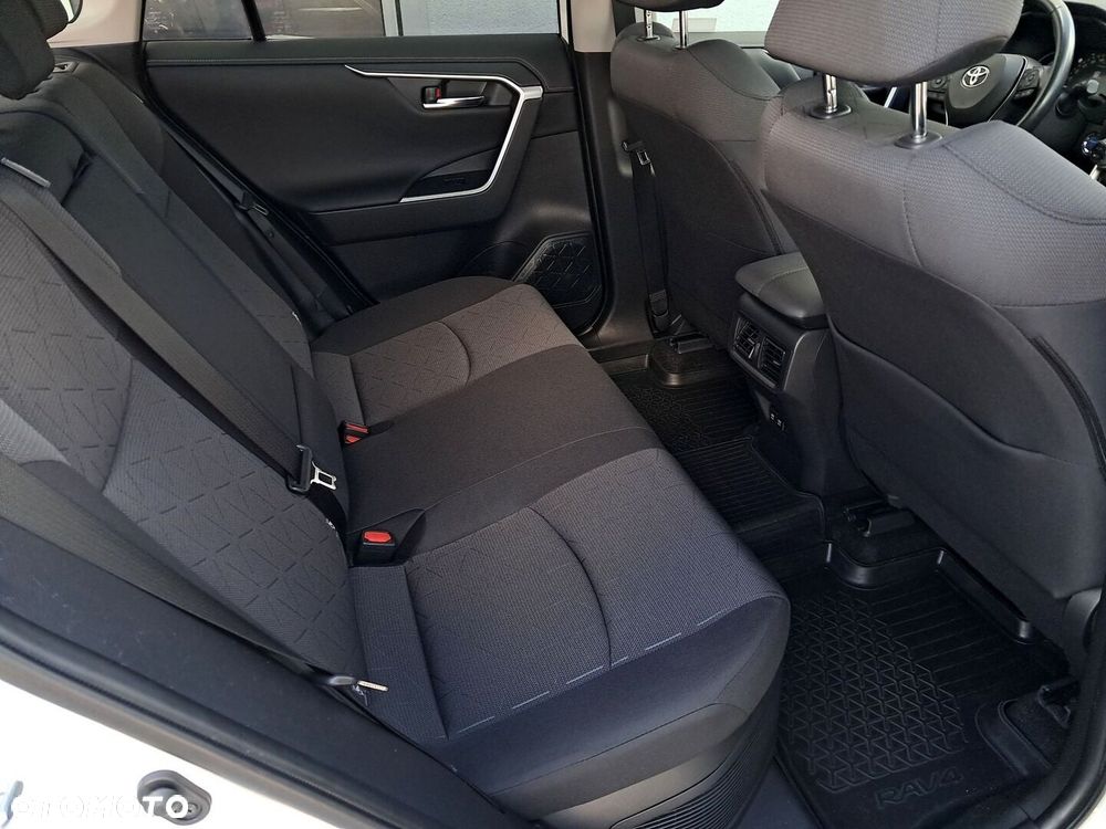 Toyota RAV4 2.5 Hybrid Comfort 4x2 - 12