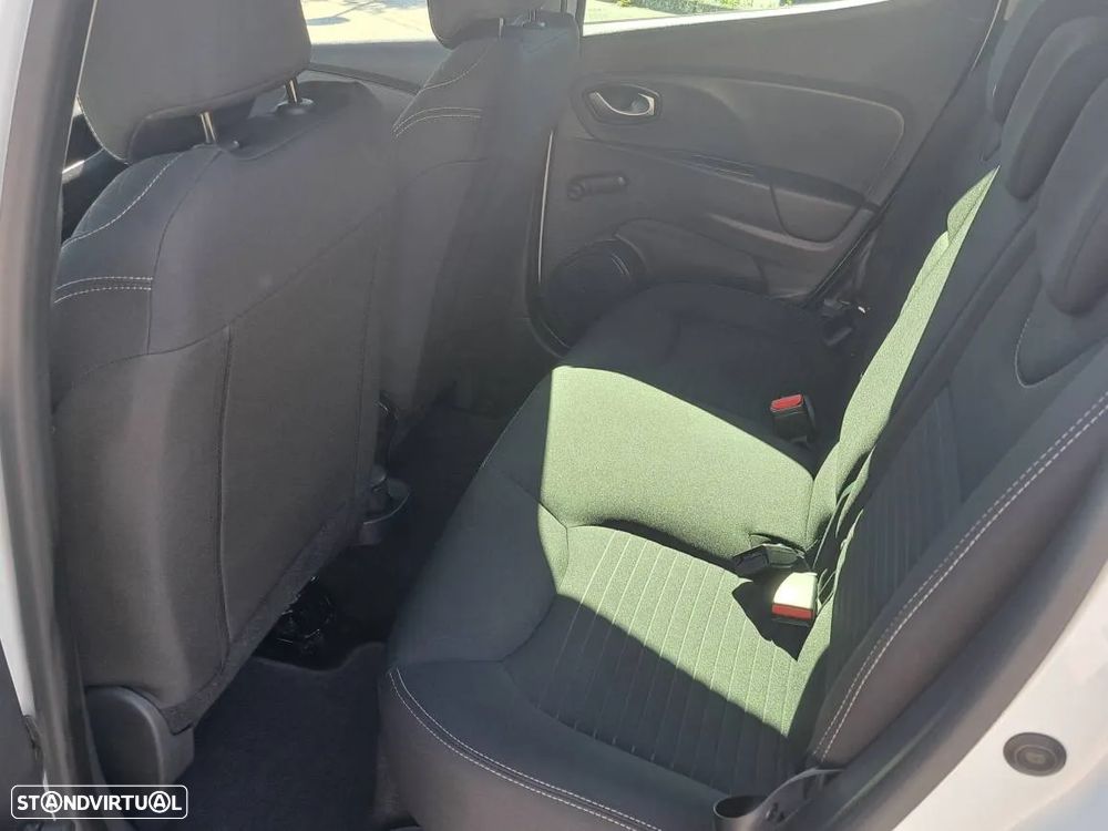 Renault Clio 0.9 TCE Limited - 9
