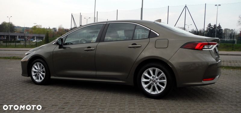 Toyota Corolla 1.5 Comfort - 8
