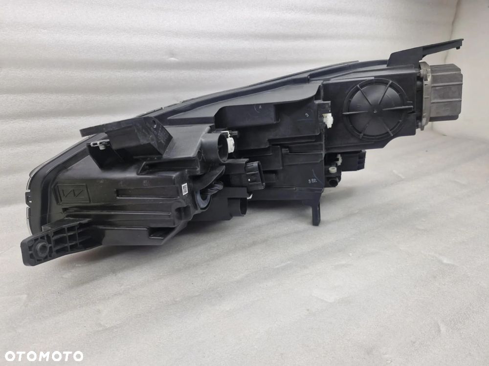 MG HS EHS FULL LED LAMPA LEWA/PRAWA PRZÓD KOMPLET 100-40160/100-40160 - 21